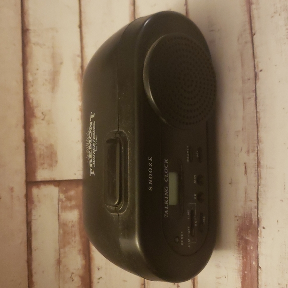 Portable Talking Clock - Picture 9 of 9